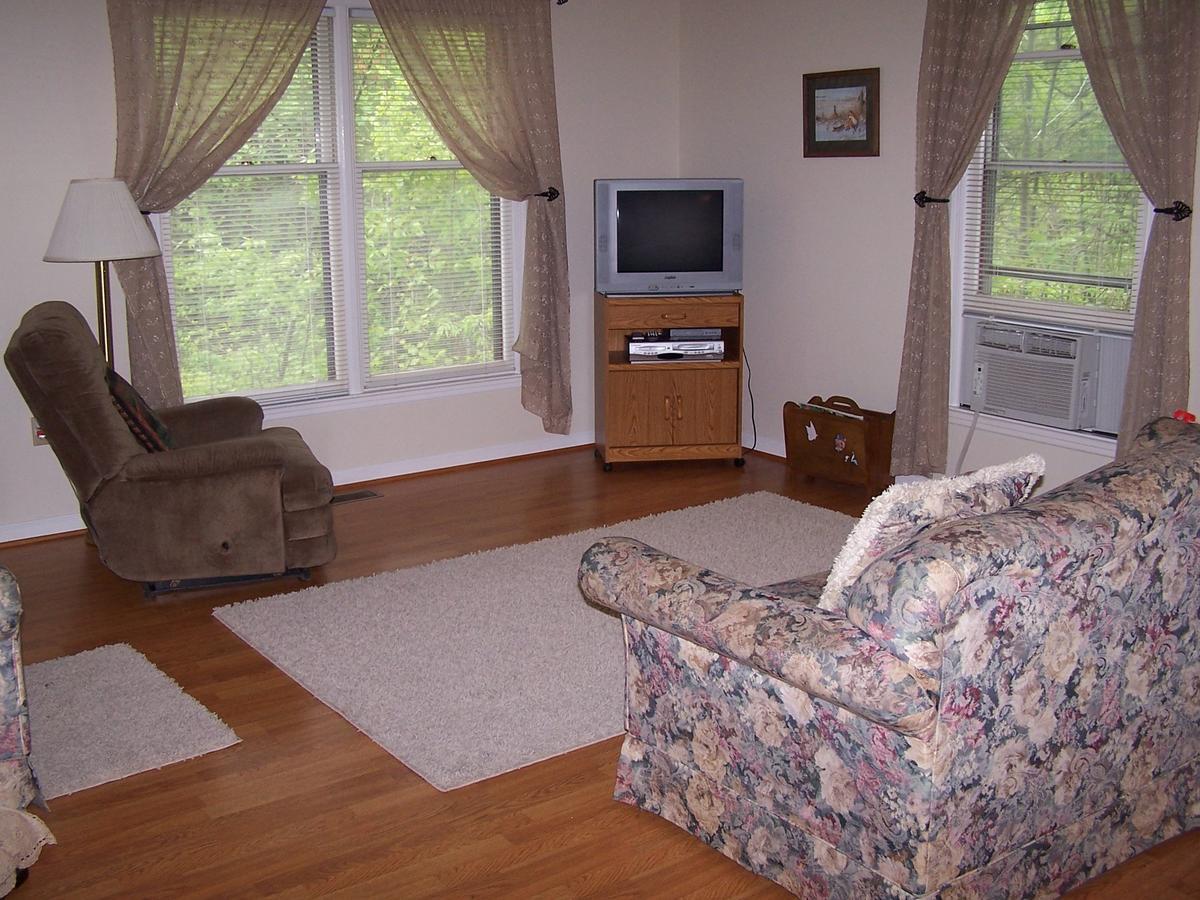 Cabin Creekwood Lyndhurst Exterior photo