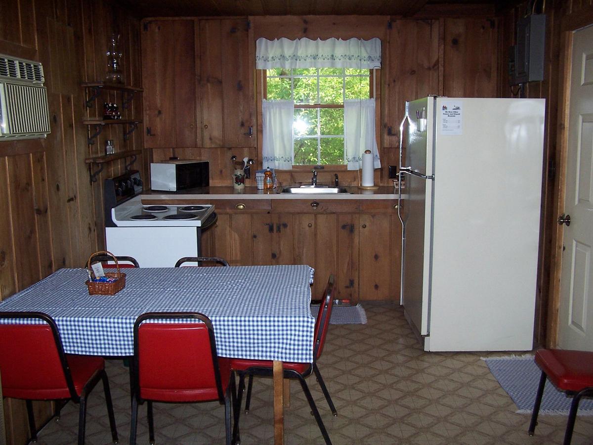 Cabin Creekwood Lyndhurst Exterior photo
